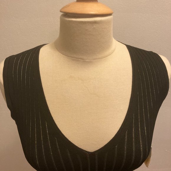 Il Gilet ladderstitch V-neck tank sweater in black viscose ladderstitch NWT - Picture 2 of 7